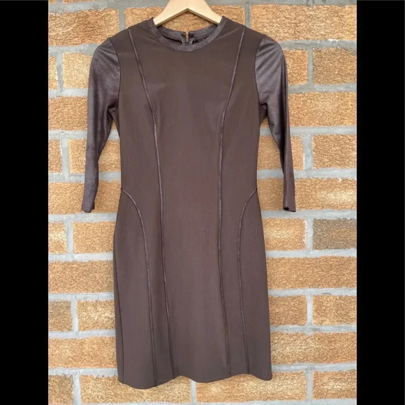 Nha Khanh dress size 2 - Picture 1 of 7